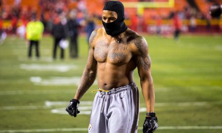 Ryan Shazier caught on camera shirtless.